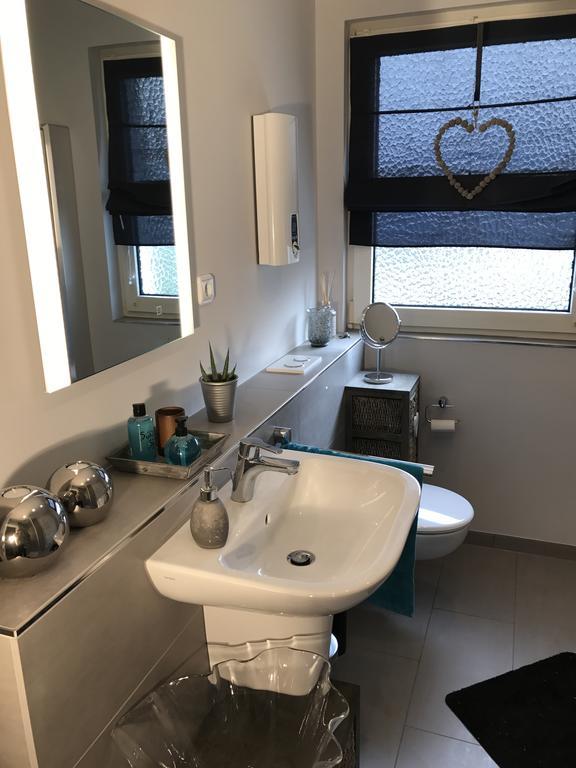 Le Flair Appartement Muelheim มึลไฮม์ อันแดร์ รัวร์ ภายนอก รูปภาพ